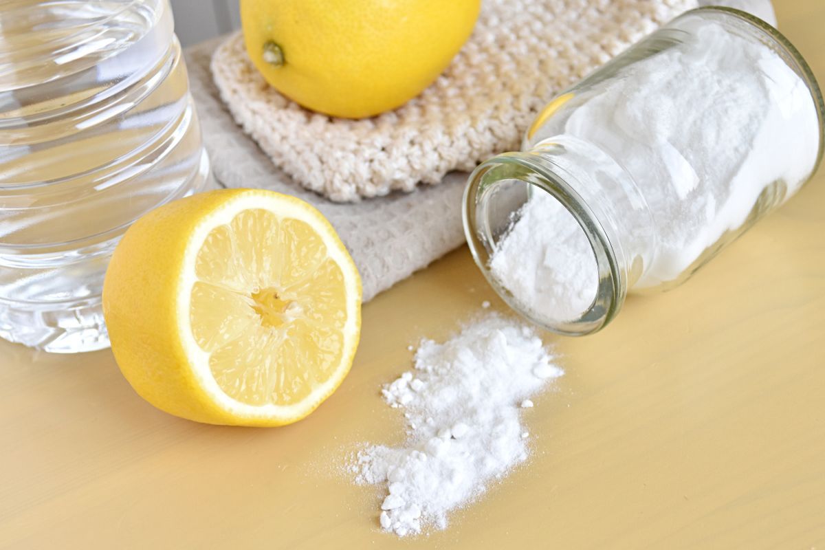 Proč míchat ocet s jedlou sodou a citronovou šťávou: co to znamená?